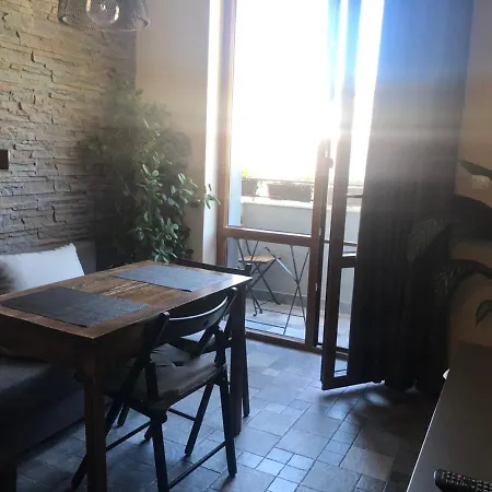 Jack Apartment-top Center & Free Parking Space *