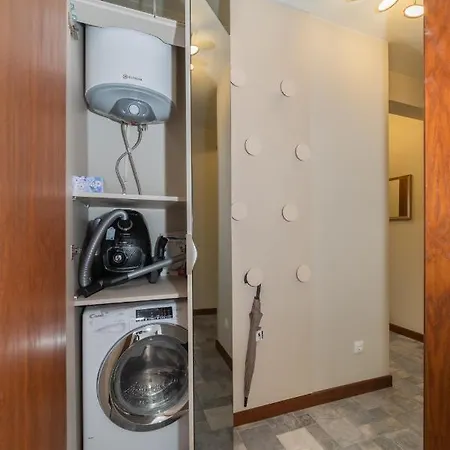 Apartment Jack Apartment-top Center & Free Parking Space *